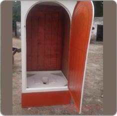Portable Toilet Vans are a popular choice for people who have no access to conventional toilets. Portable toilet vans are designed to be installed and moved easily, making them a good option for areas that do not have access to plumbing.